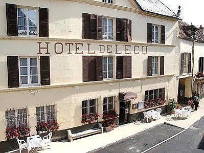 Hotel L' Ecu 蒙巴尔 外观 照片
